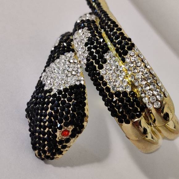 Vintage Dramatic Snake Hinged Cuff Bracelet - Picture 13 of 16